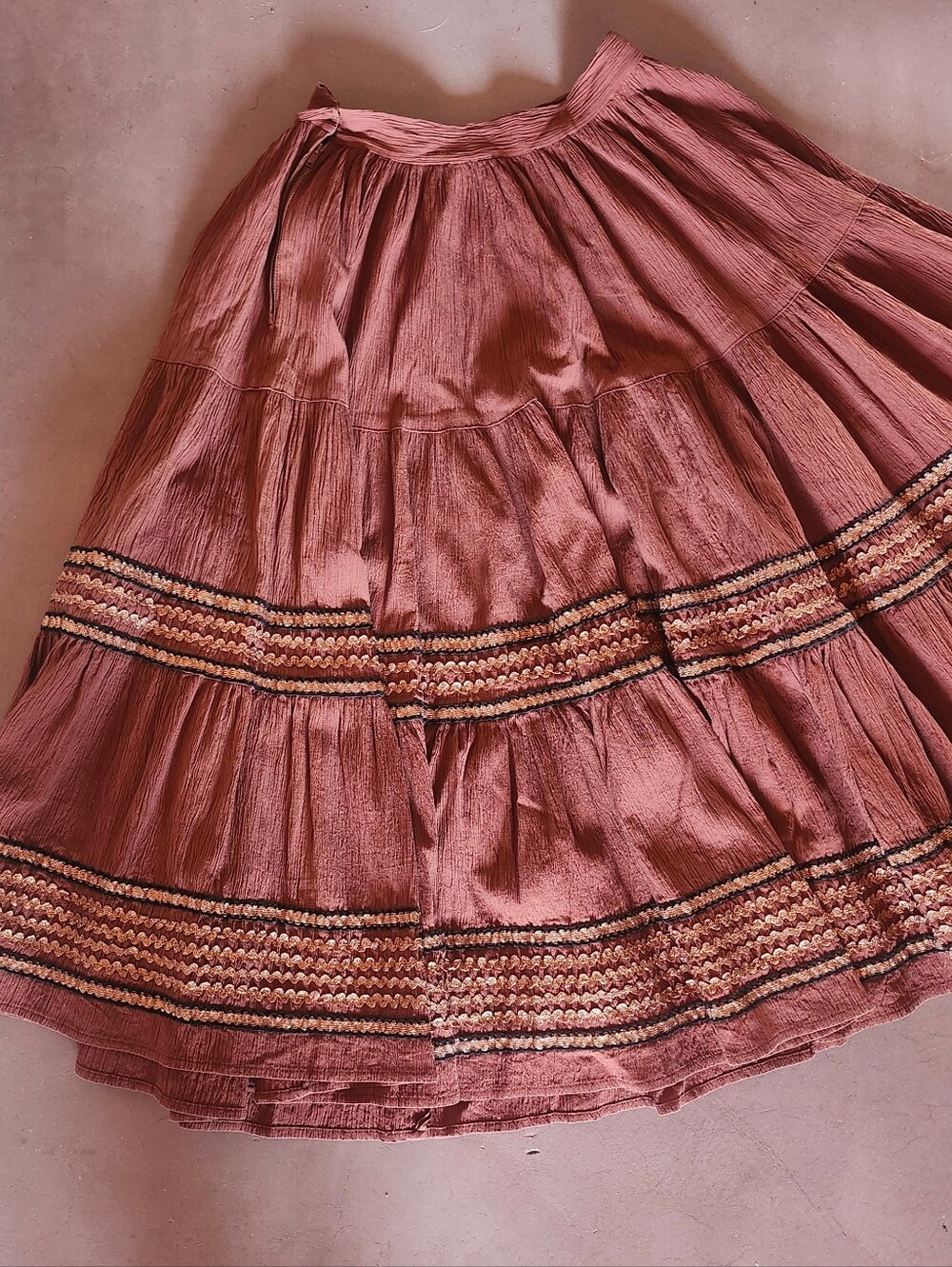 Vintage 50s 60s Brown Patio Circle Skirt W/ Metallic Trim XS Rockabilly Western - Picture 2 of 5